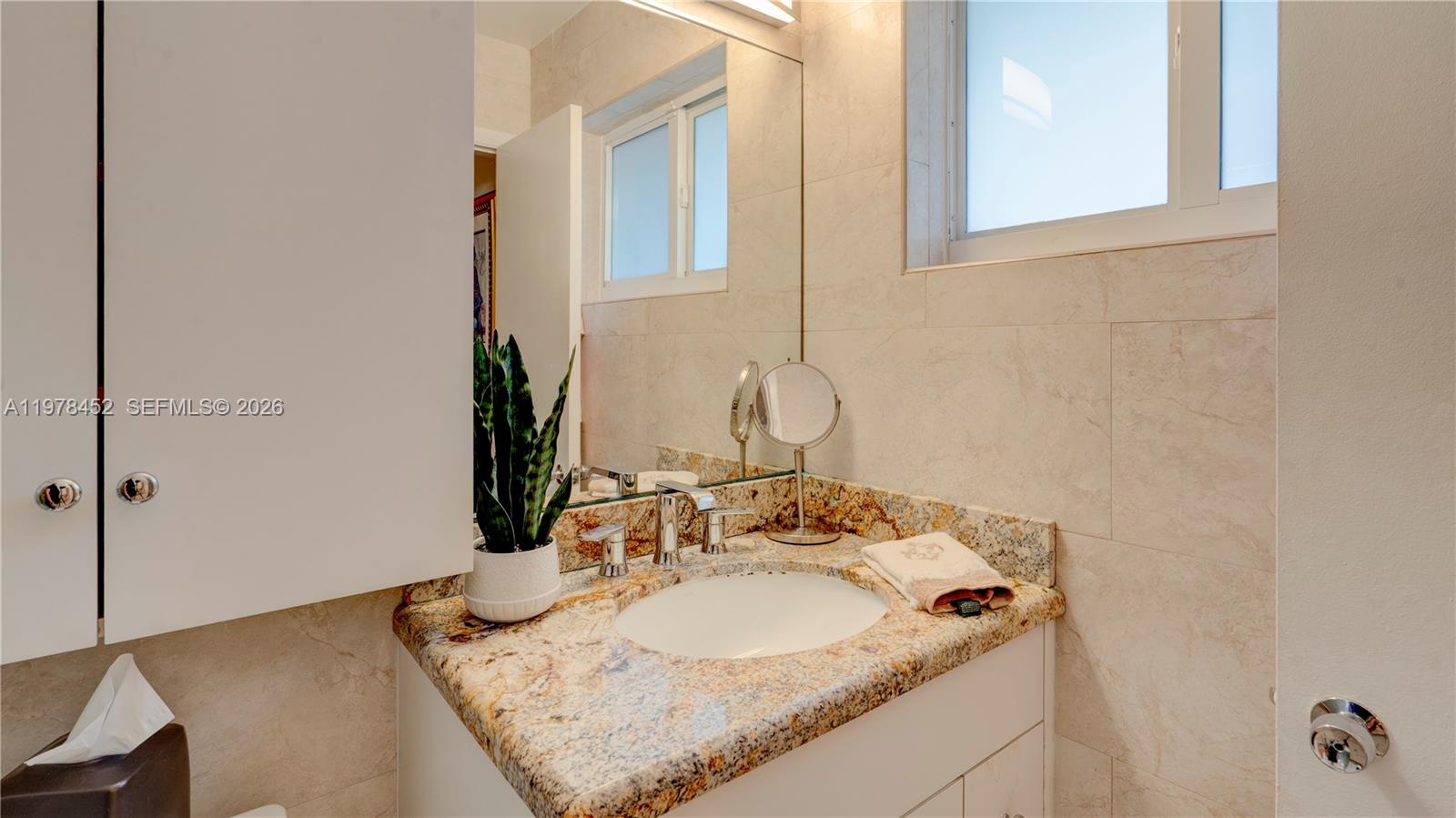 SNAPPER CREEK PARK UNIT N - Residential