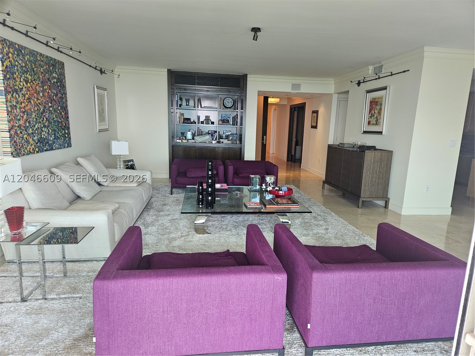 20201 E Country Club Dr 2409