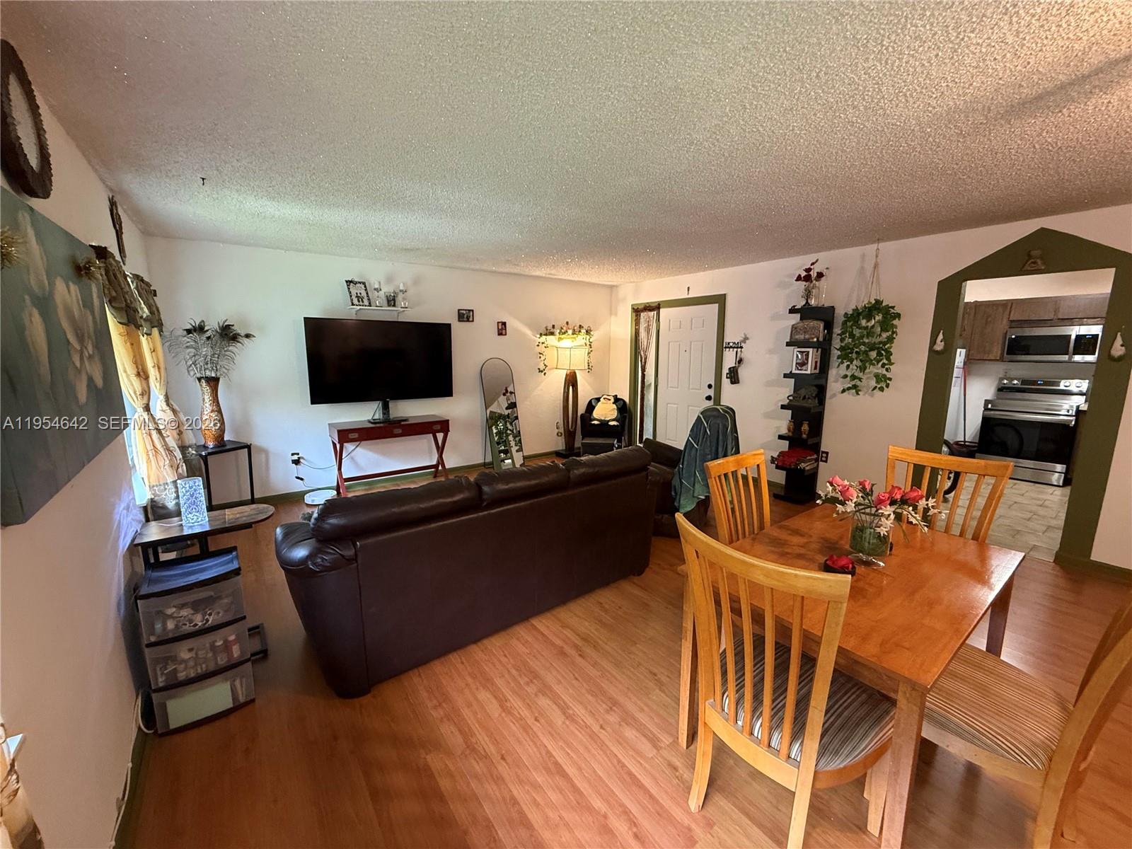 5275 SW 77th Ct 202H