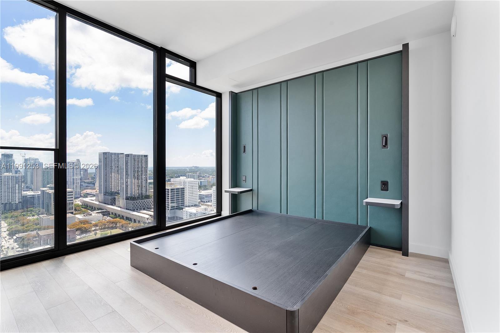 E11EVEN Hotel & Residences - Residential