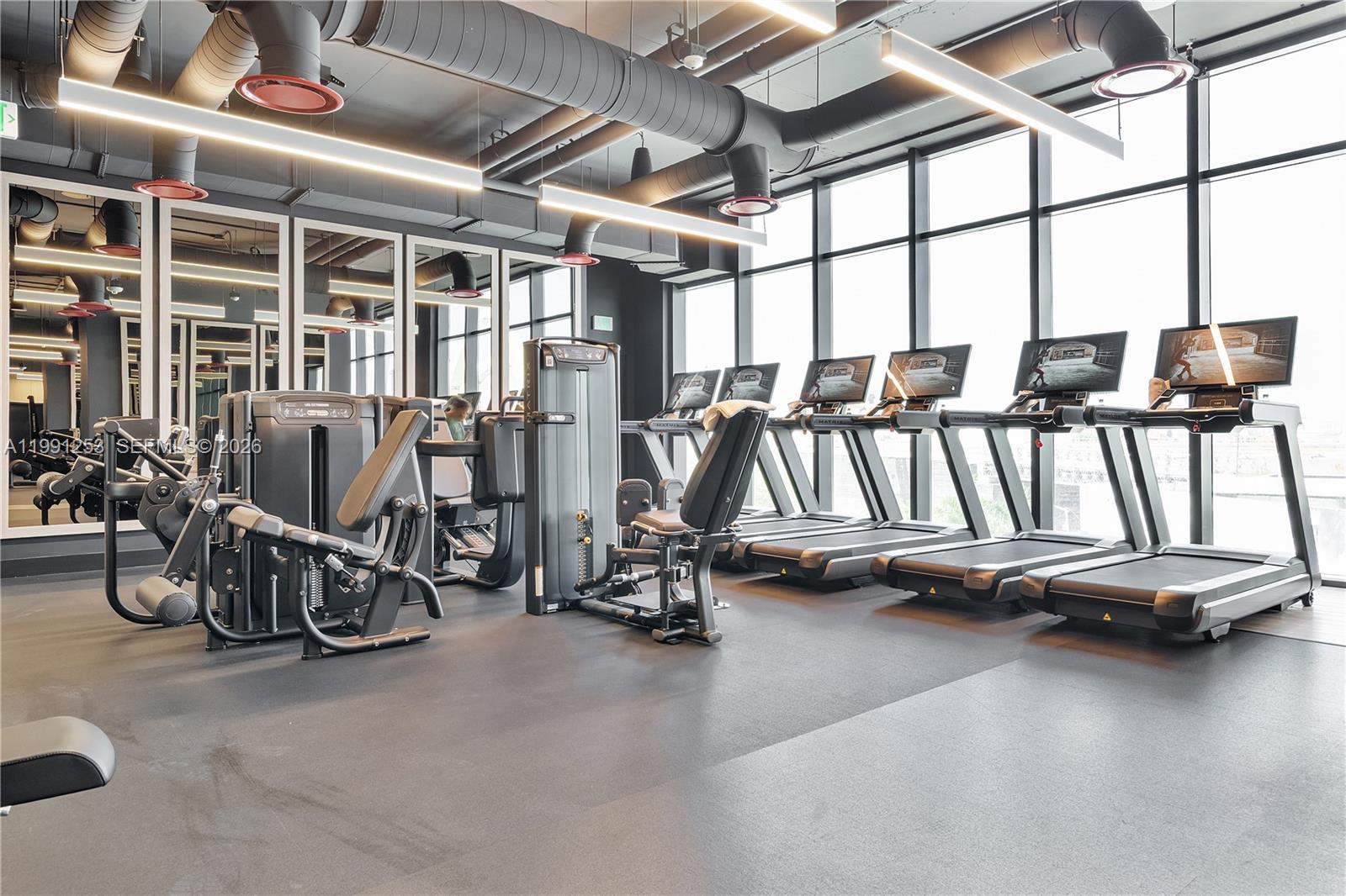 E11EVEN Hotel & Residences - Residential