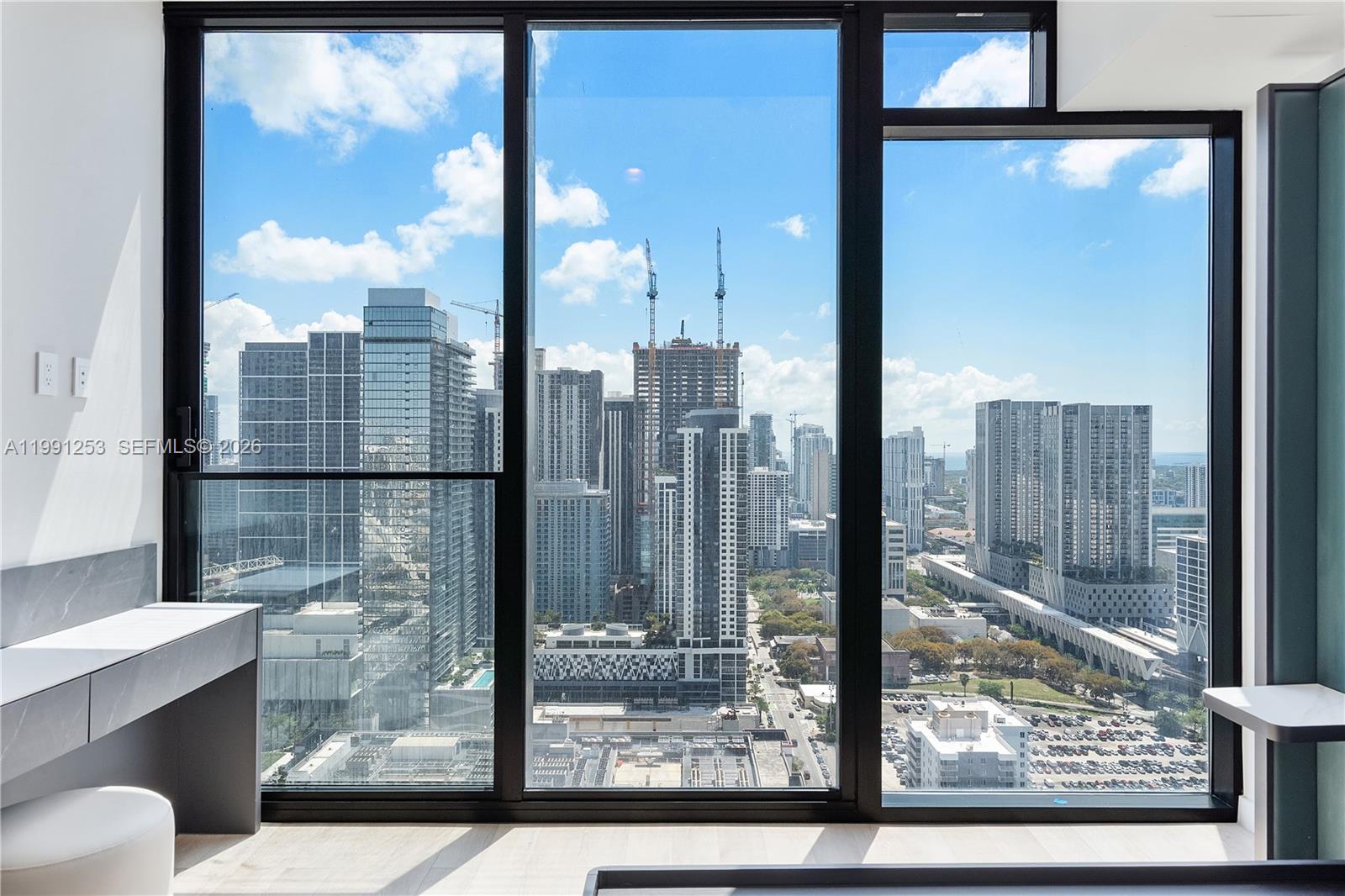 E11EVEN Hotel & Residences - Residential