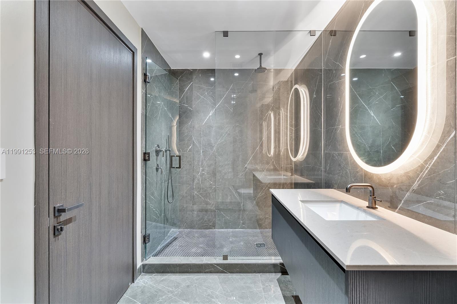 E11EVEN Hotel & Residences - Residential