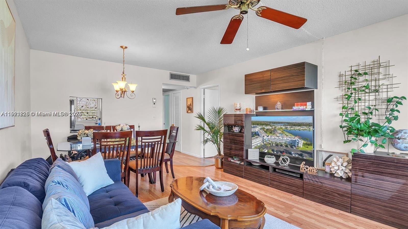 SHERIDAN LAKES CONDO APTS - Residential