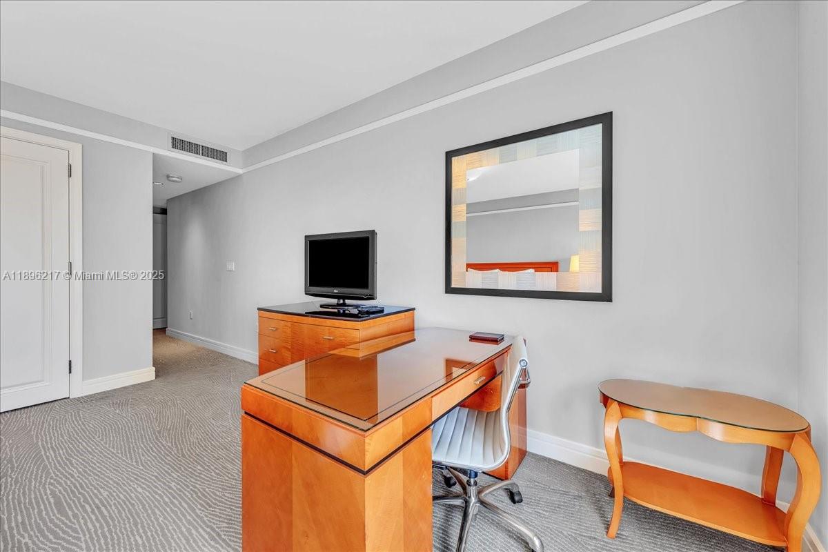 MILLENNIUM TOWER CONDOMIN - Residential