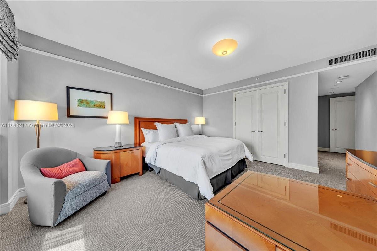 MILLENNIUM TOWER CONDOMIN - Residential