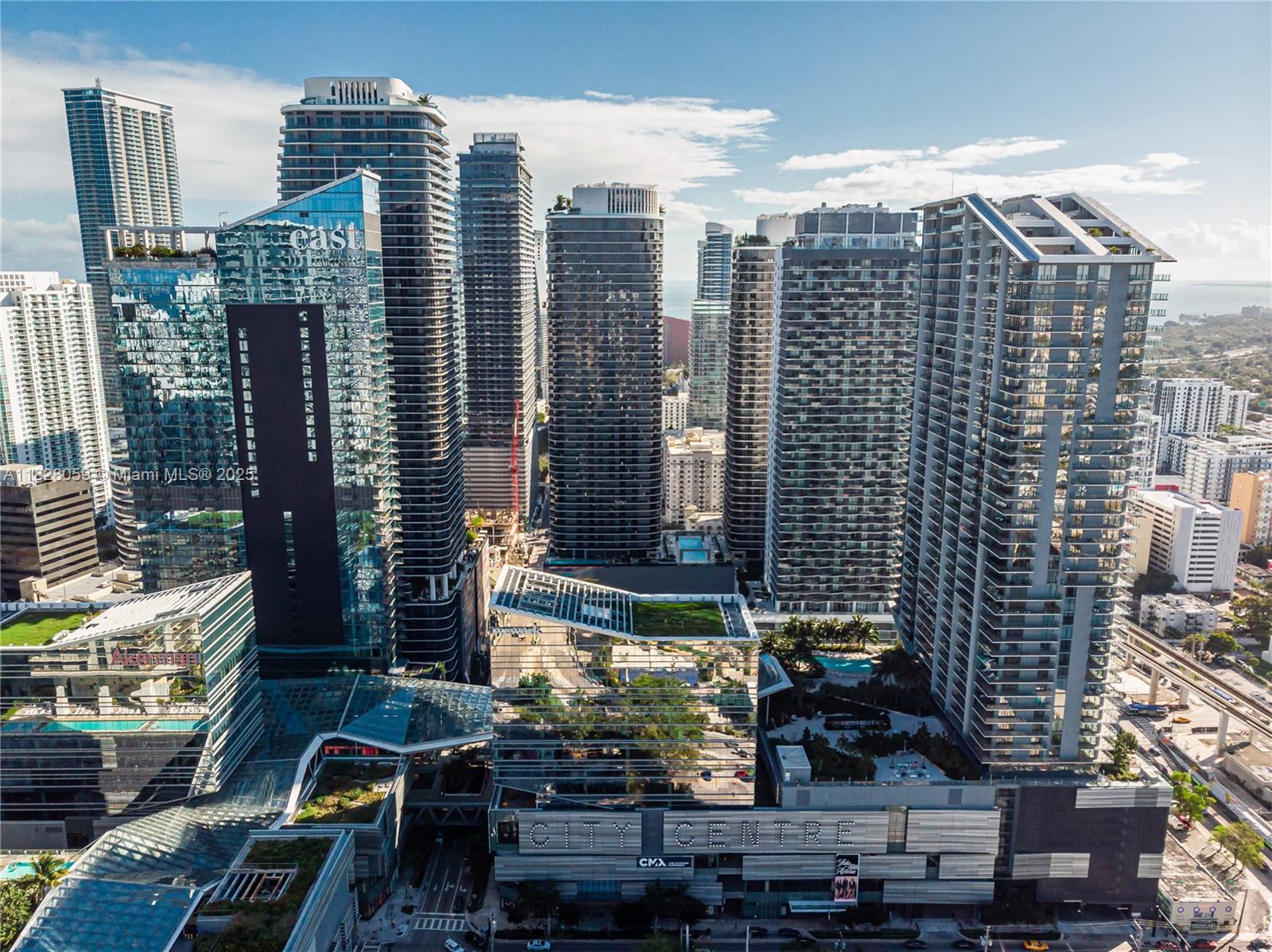 RISE CONDO - Residential