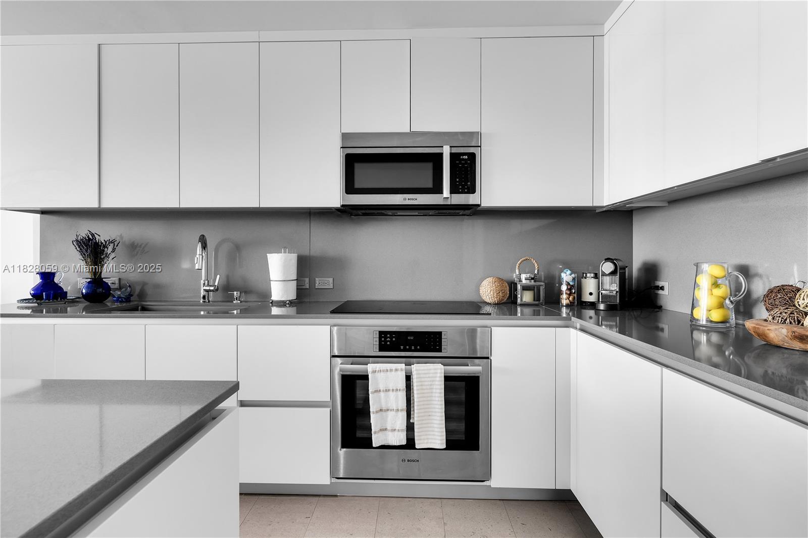 RISE CONDO - Residential