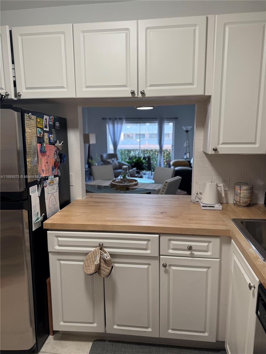 ISLAND PLACE AT NORTH BAY - Residential