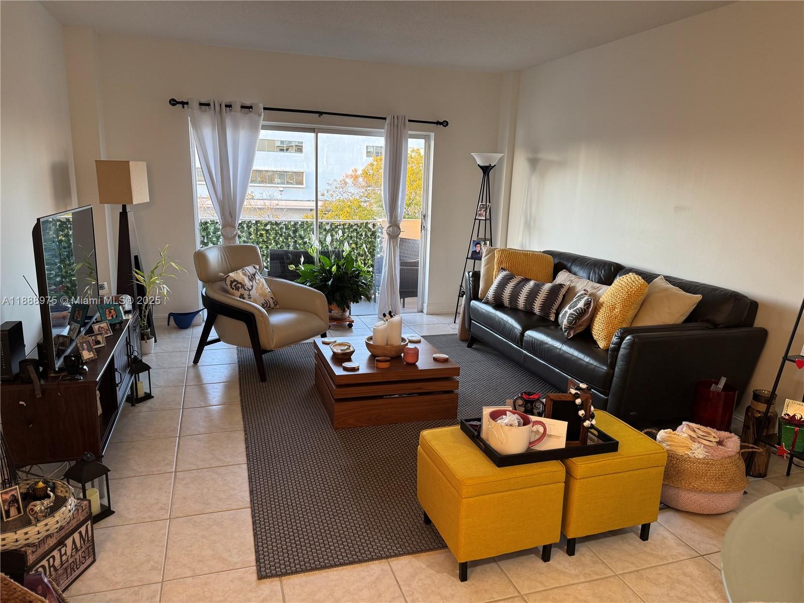 ISLAND PLACE AT NORTH BAY - Residential