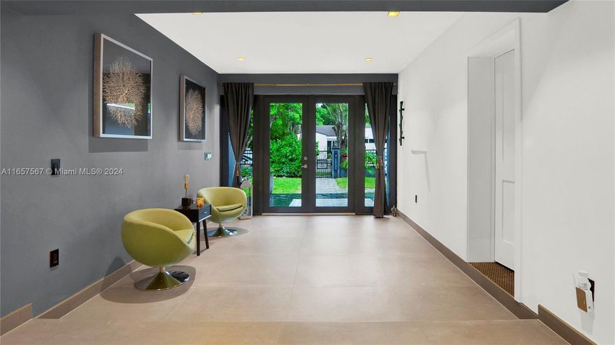 Prime Location next Vizcaya museum, close to Brickell Out to I 95, US1 and Brickell Ave. Completed renovated 
5 beds/ 4 full baths/1 half bath and a laundry room. Nanny room with full bathroom, 3 parking spot inside and street parking. Pool, garden, sprinkler system, Alkaline water system at all house, 2 AC units, 1 dehumidifier at house, Lutron lighthing system, Italian Kitchen with wolf appliances.