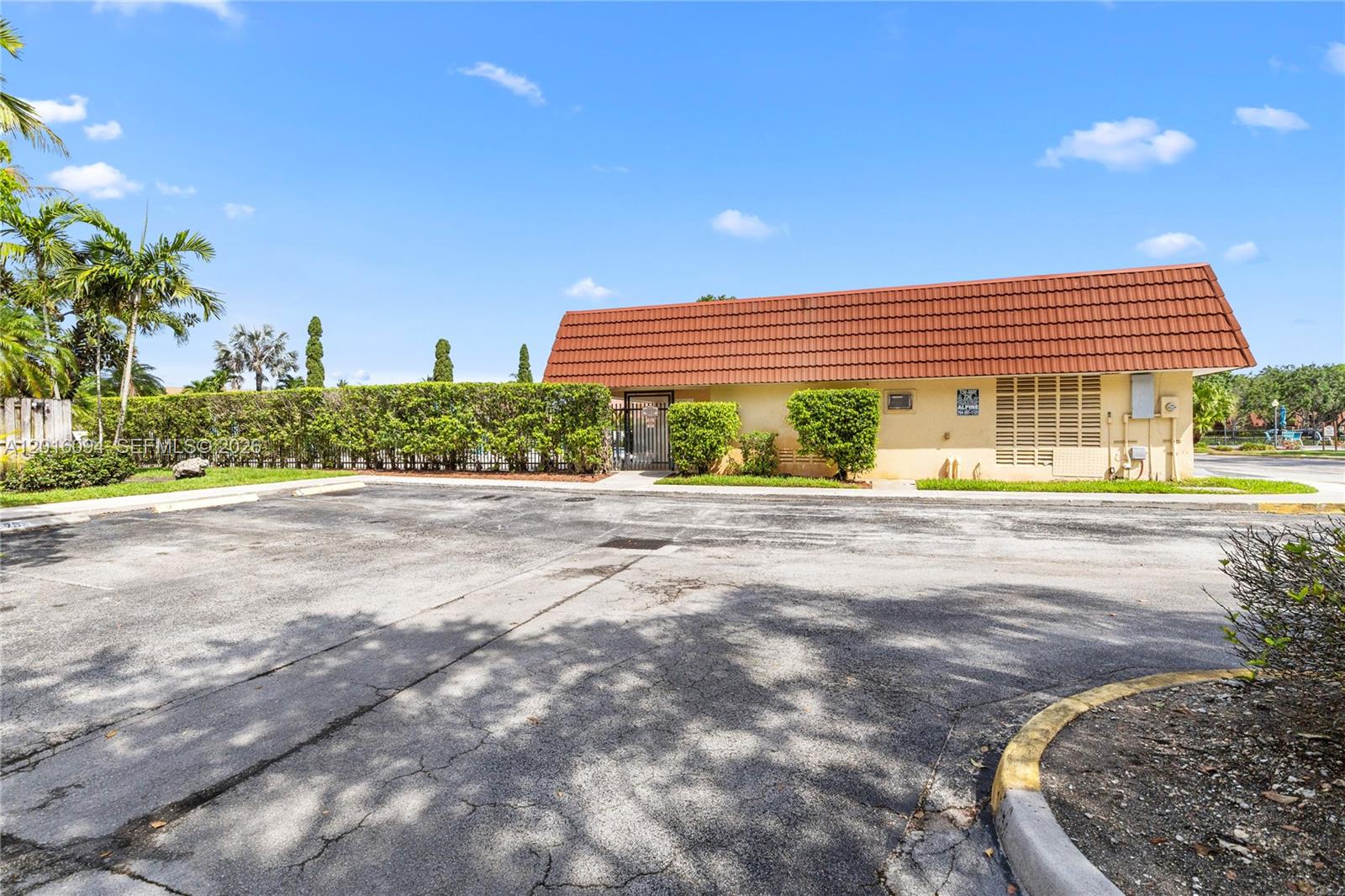 JACARANDA PARCEL 610 - Residential