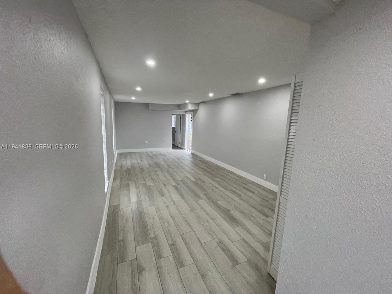 SUNRISE GOLF VILLAGE SEC - Residential