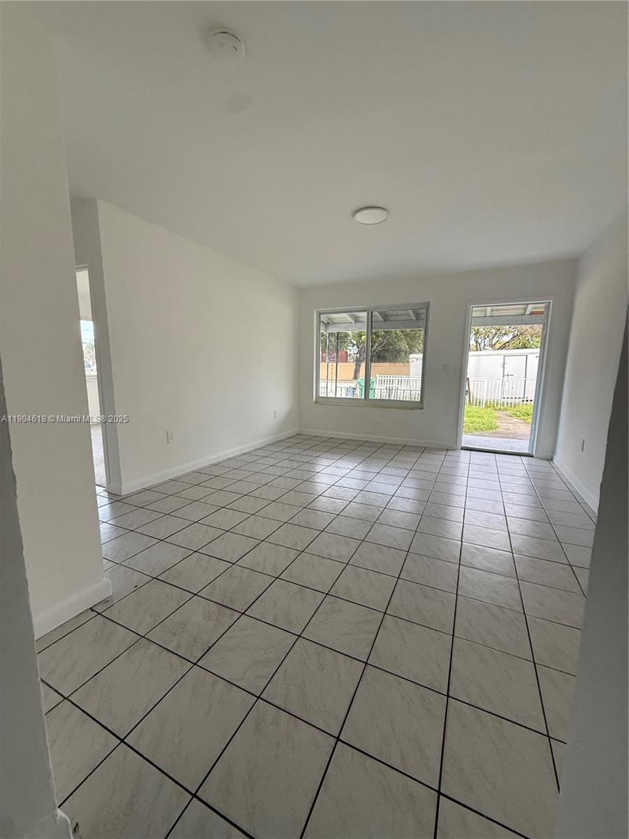 CURTISS PARK - Residential Lease