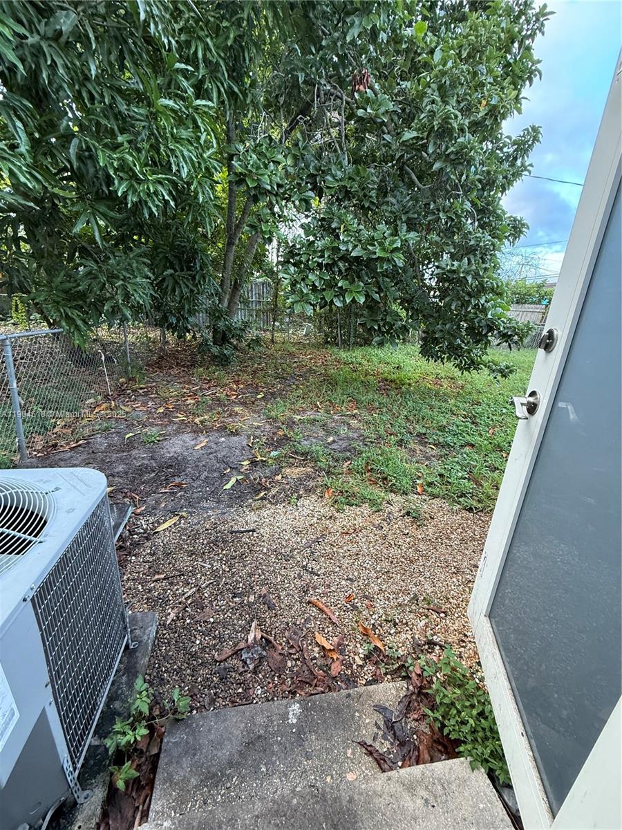 CURTISS PARK - Residential Lease