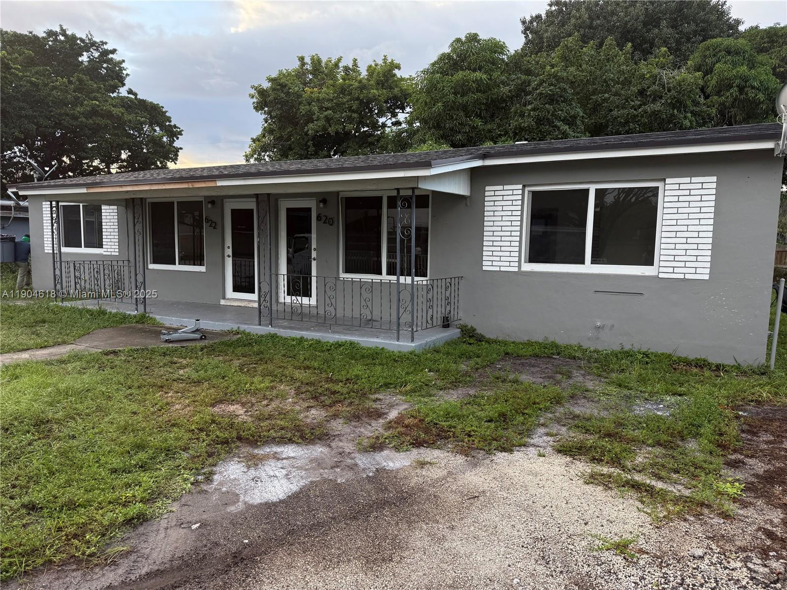 CURTISS PARK - Residential Lease