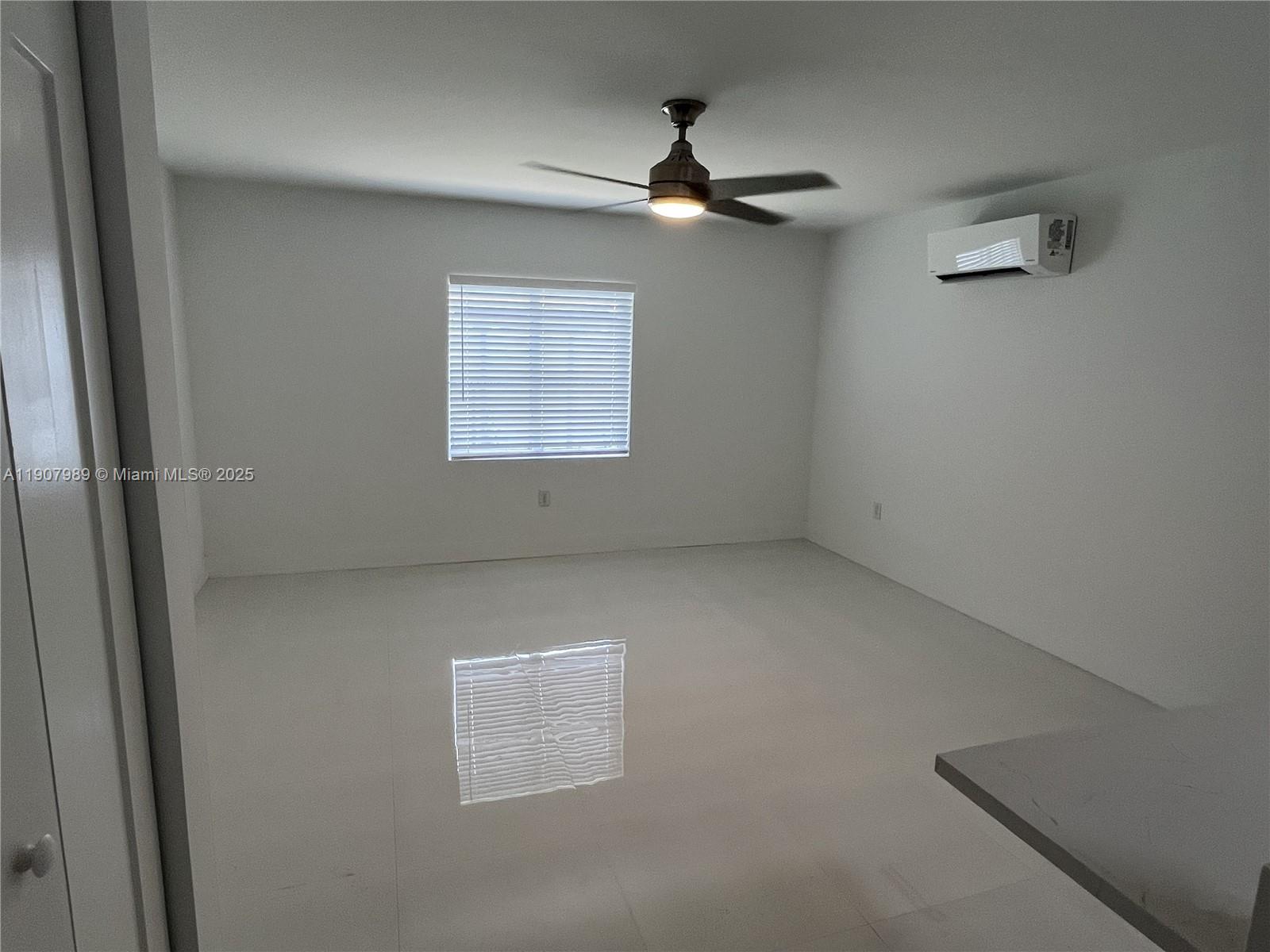 KINGSWOOD MANOR - Residential Lease