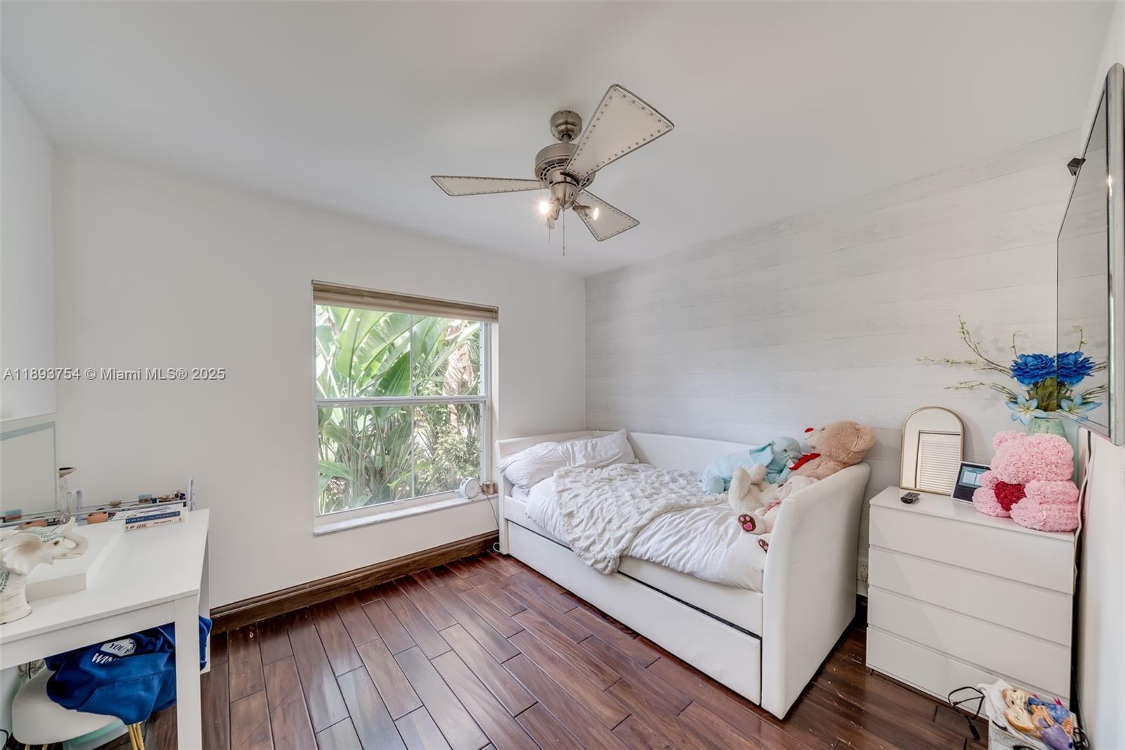 BANYAN OAKRIDGE PLAT - Residential