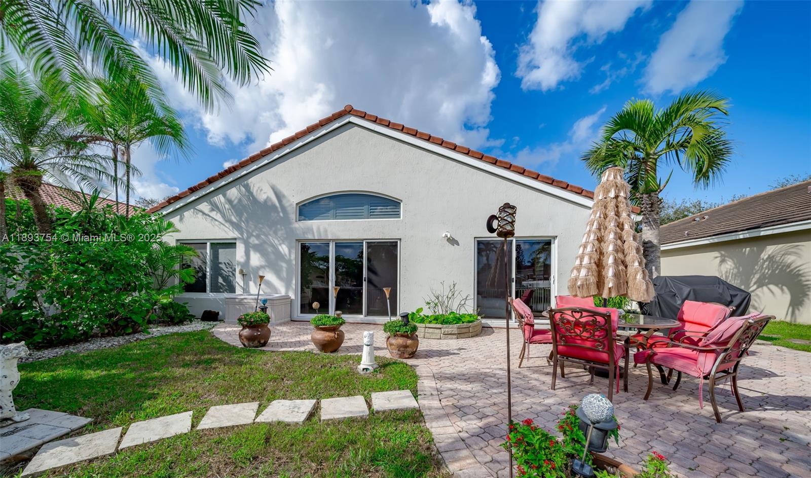 BANYAN OAKRIDGE PLAT - Residential