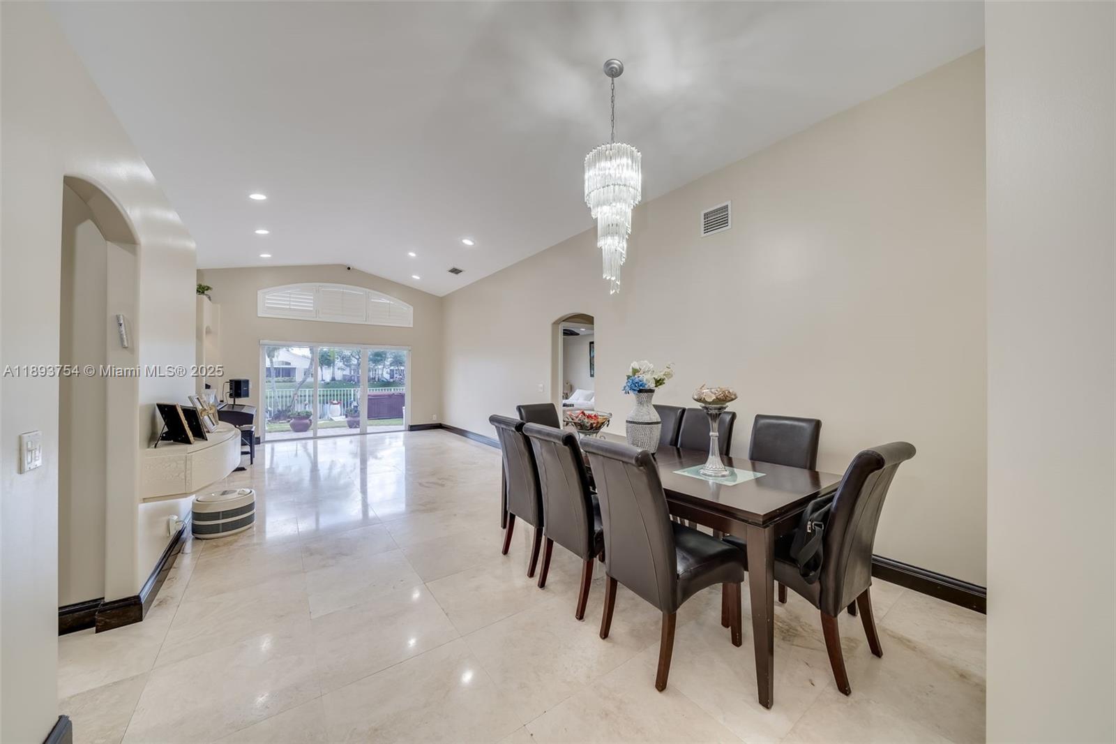BANYAN OAKRIDGE PLAT - Residential