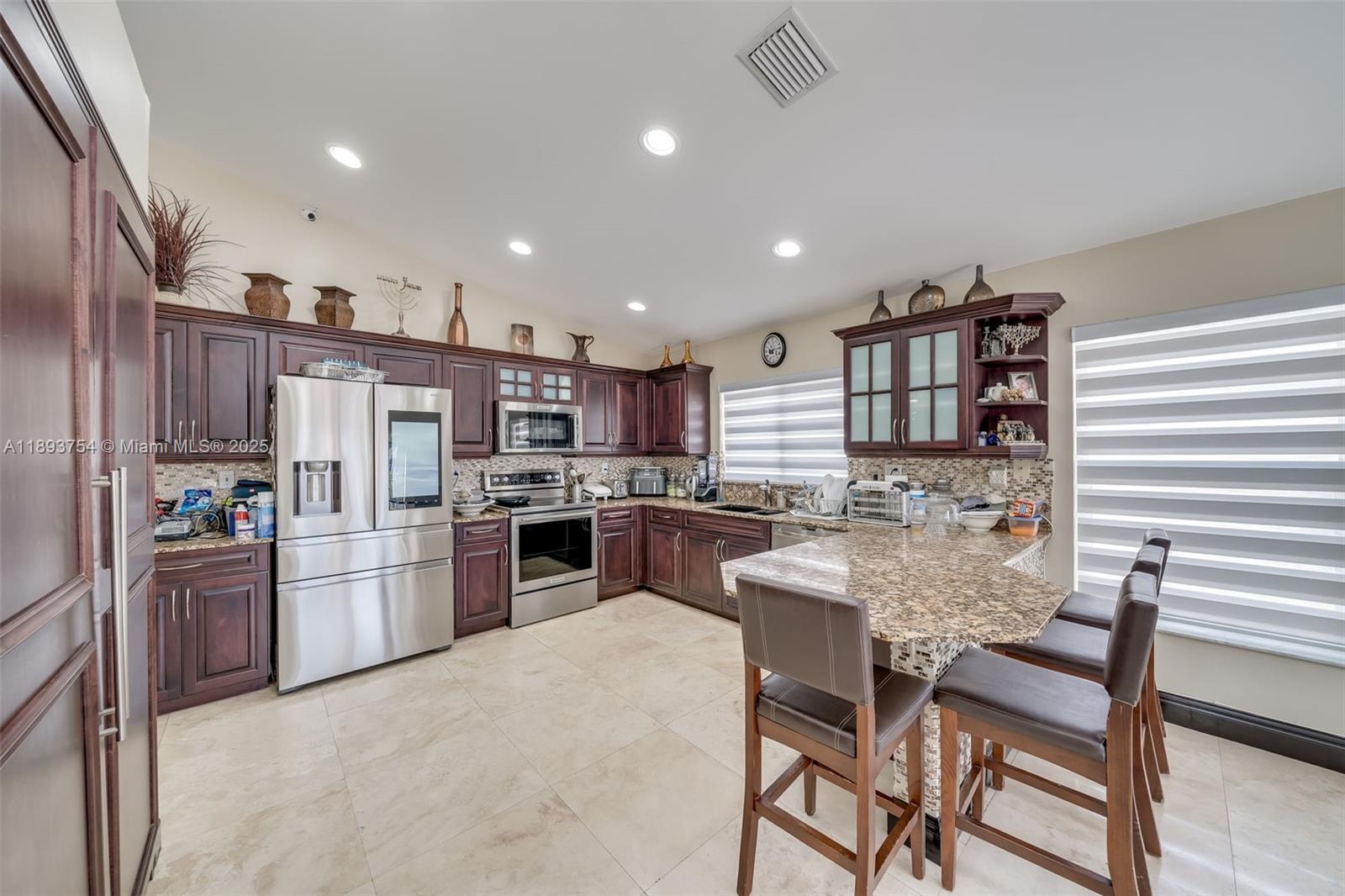 BANYAN OAKRIDGE PLAT - Residential