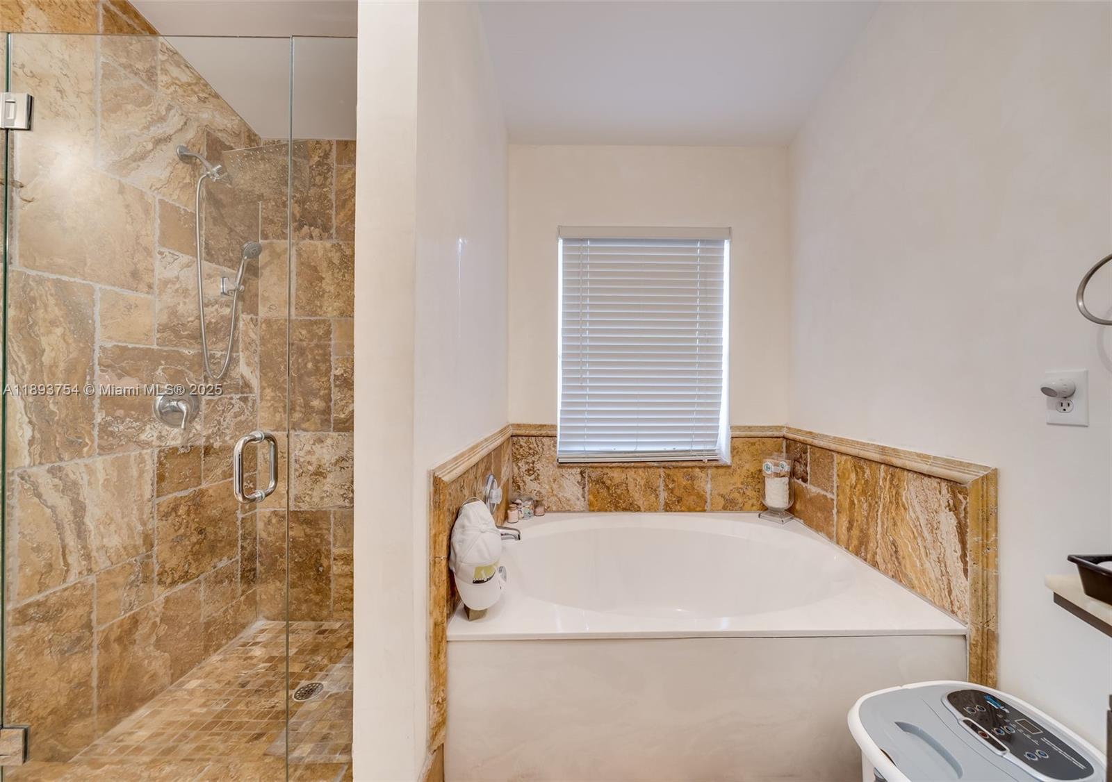 BANYAN OAKRIDGE PLAT - Residential