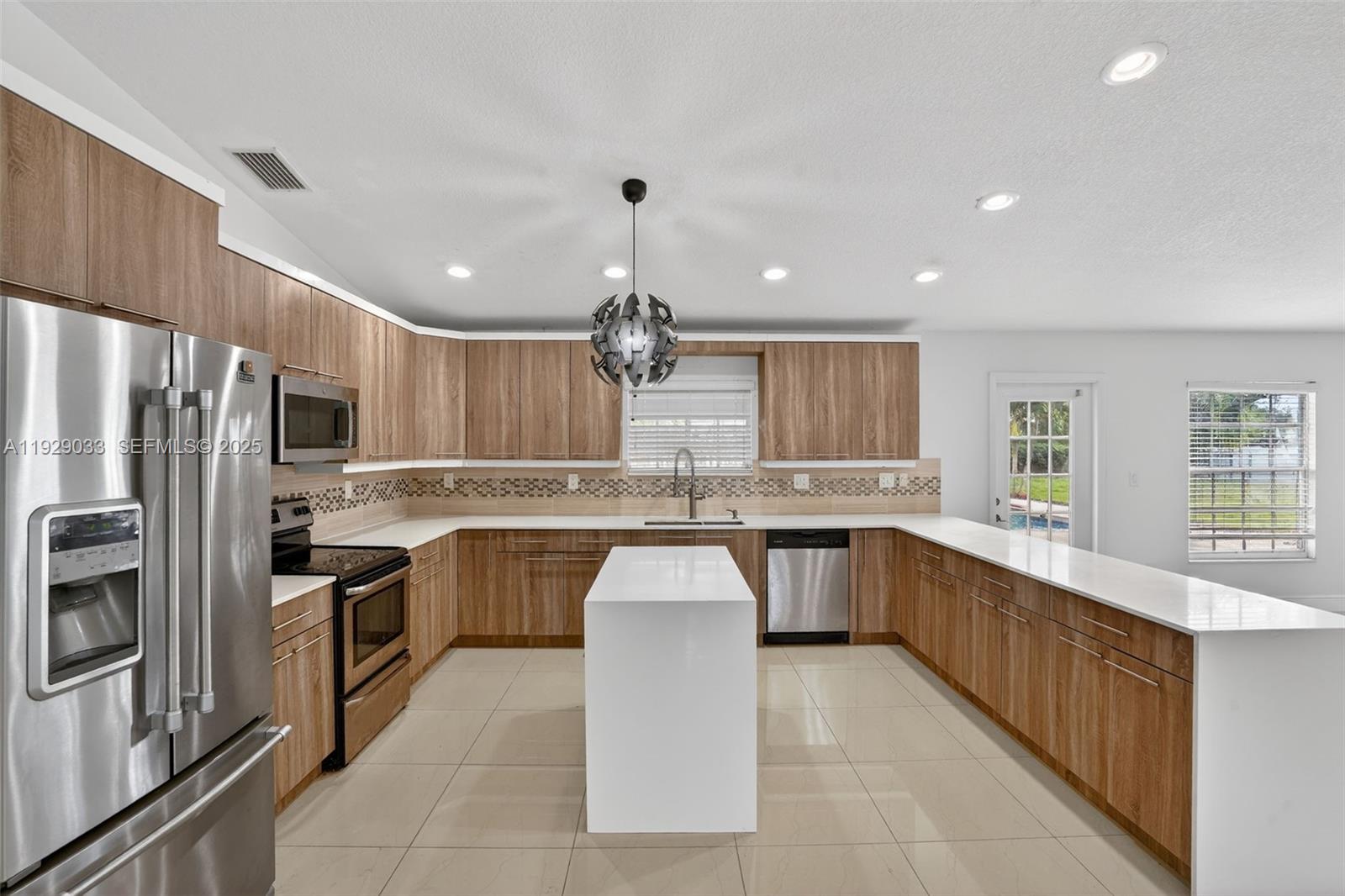 HOMESTEAD - Residential