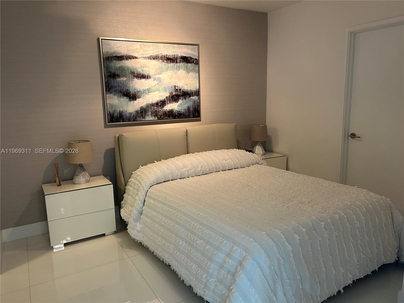 PARQUE TOWERS CONDO - Residential