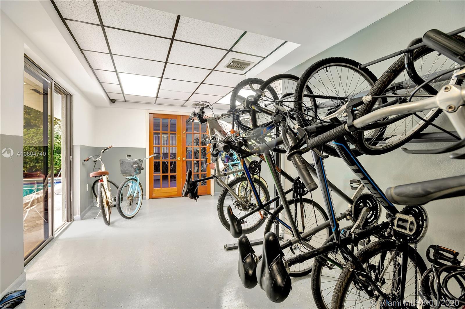 LINCOLN WEST GARDENS CONDO - Residential Lease