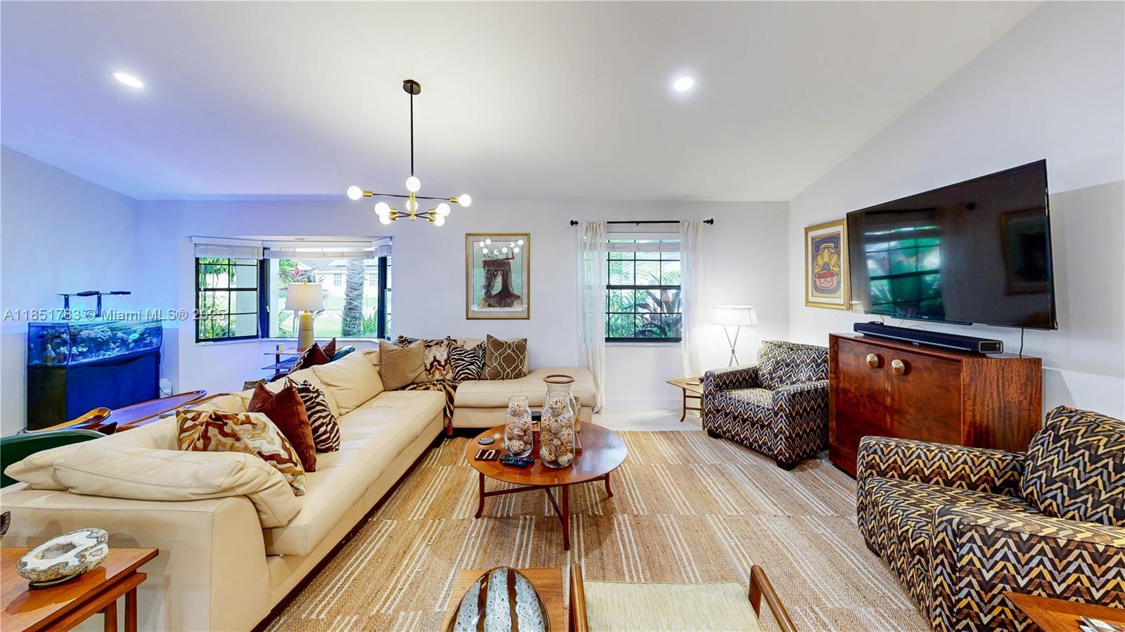 REDAVO ESTATES - Residential