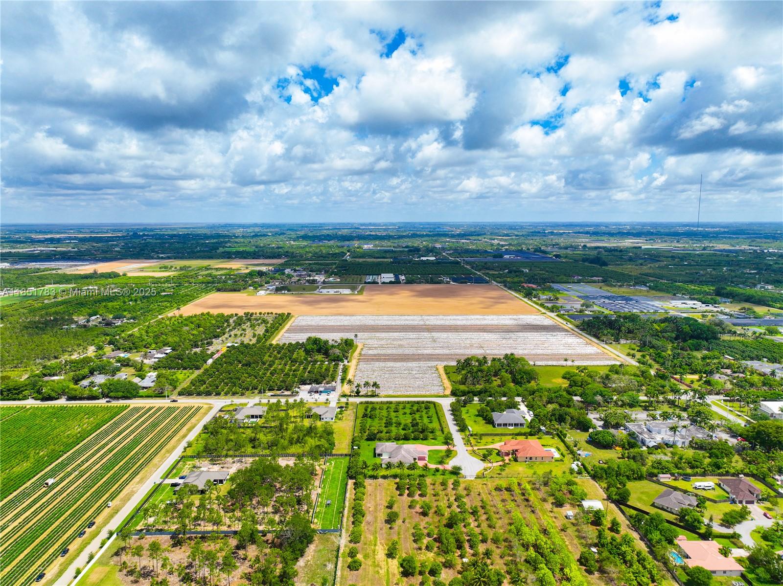 REDAVO ESTATES - Residential