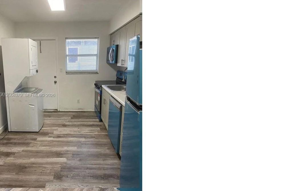 Photo of 1051 NW 27 Ave #1, Fort Lauderdale, FL 33311 (MLS # A12004979)