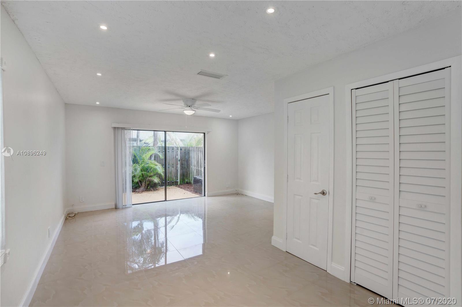 GEORGETOWNE PLACE PH I AN - Residential