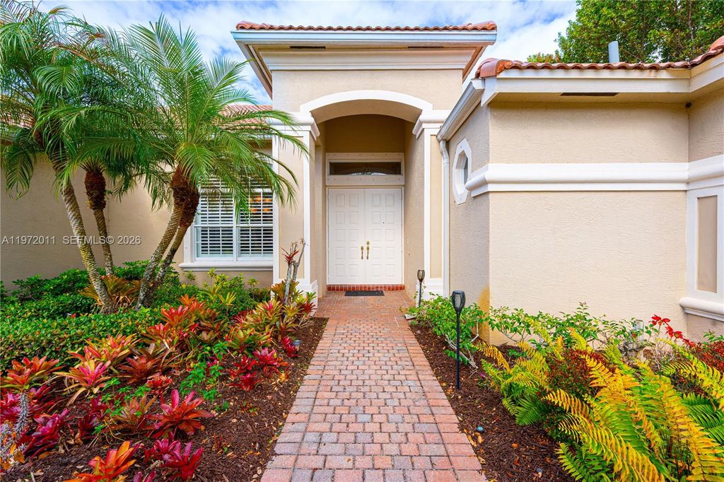 Photo of 6918 SE Sleepy Hollow Ln, Stuart, FL 34997 (MLS # A11972011)