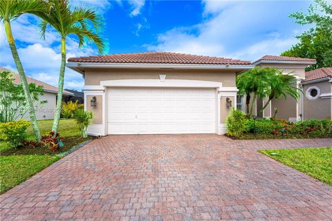 6918 SE Sleepy Hollow Ln Stuart FL 34997