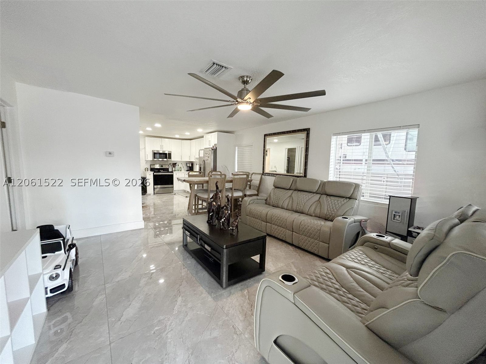 10401 NW 33rd Ave