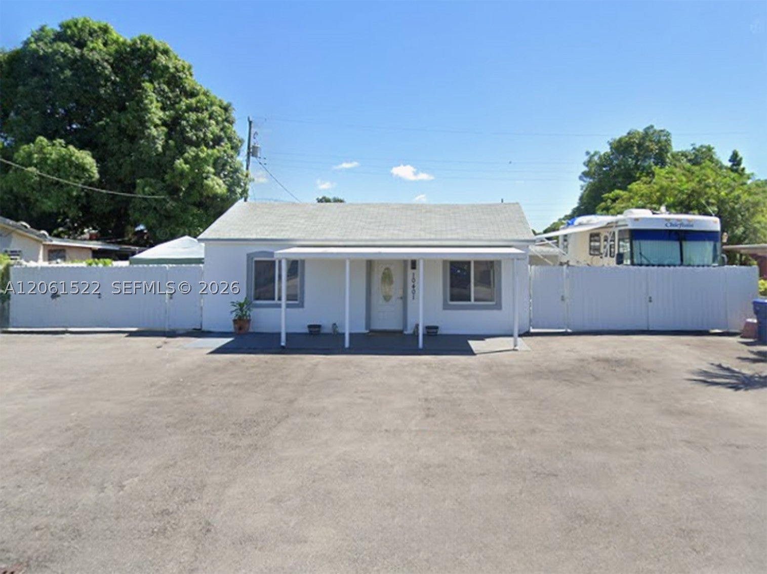 10401 NW 33rd Ave