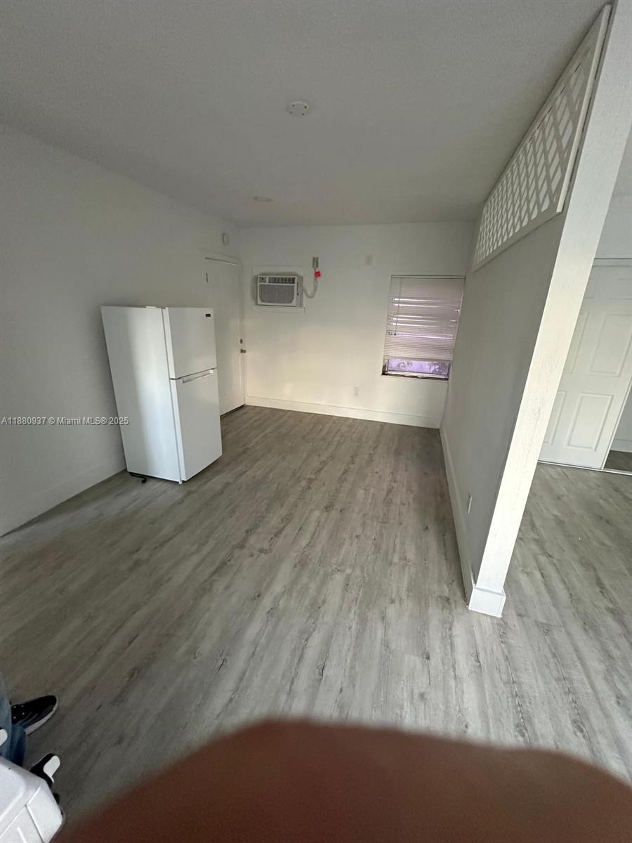 ISLE OF NORMANDY MIAMI VI - Residential Lease
