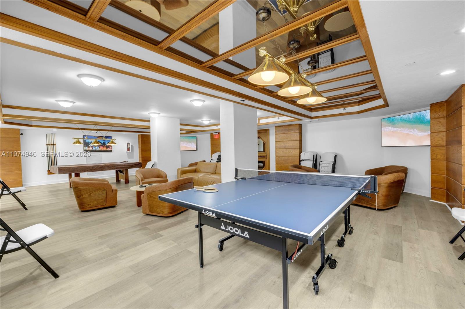 THE CLIPPER AT BISC COVE - Residential Lease