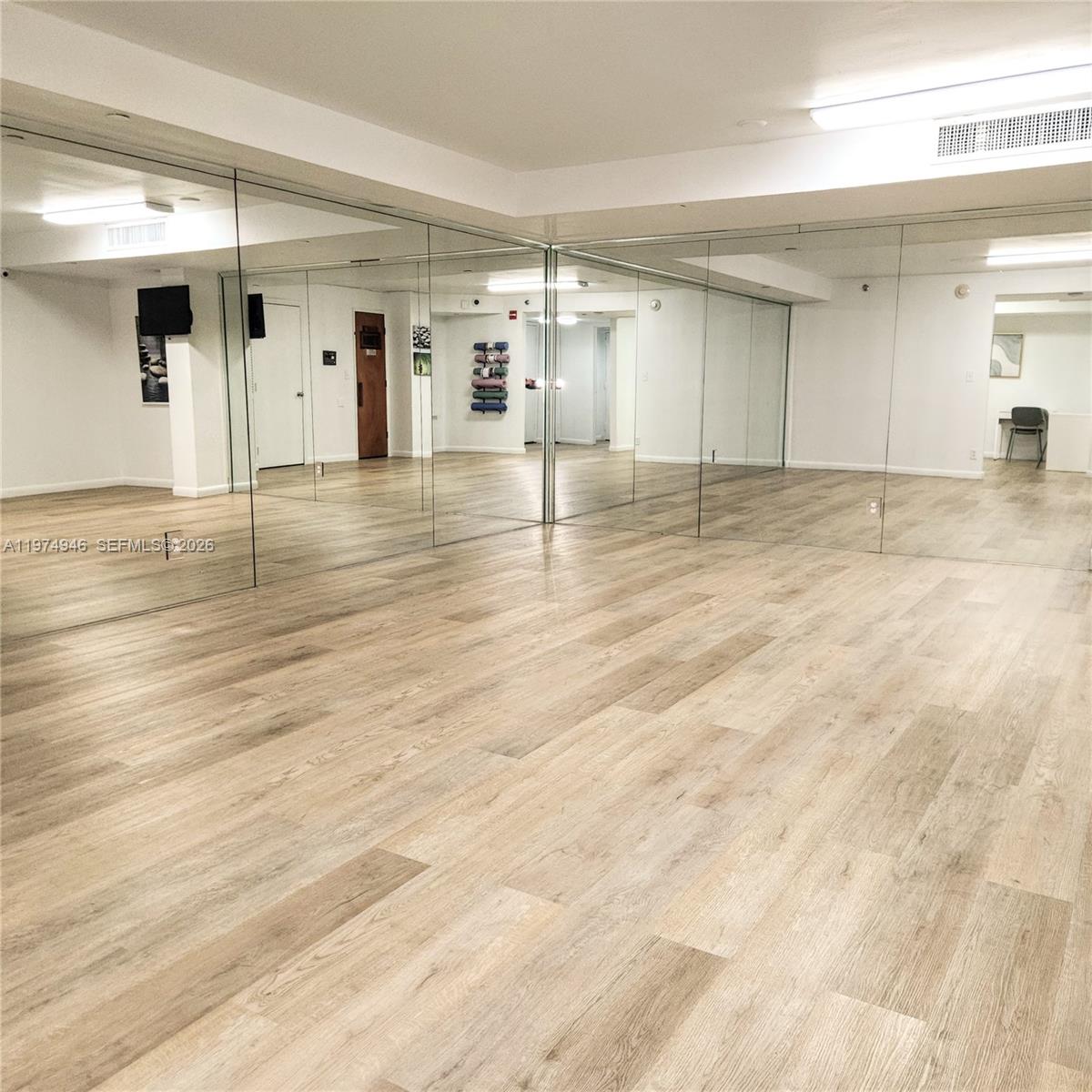 THE CLIPPER AT BISC COVE - Residential Lease