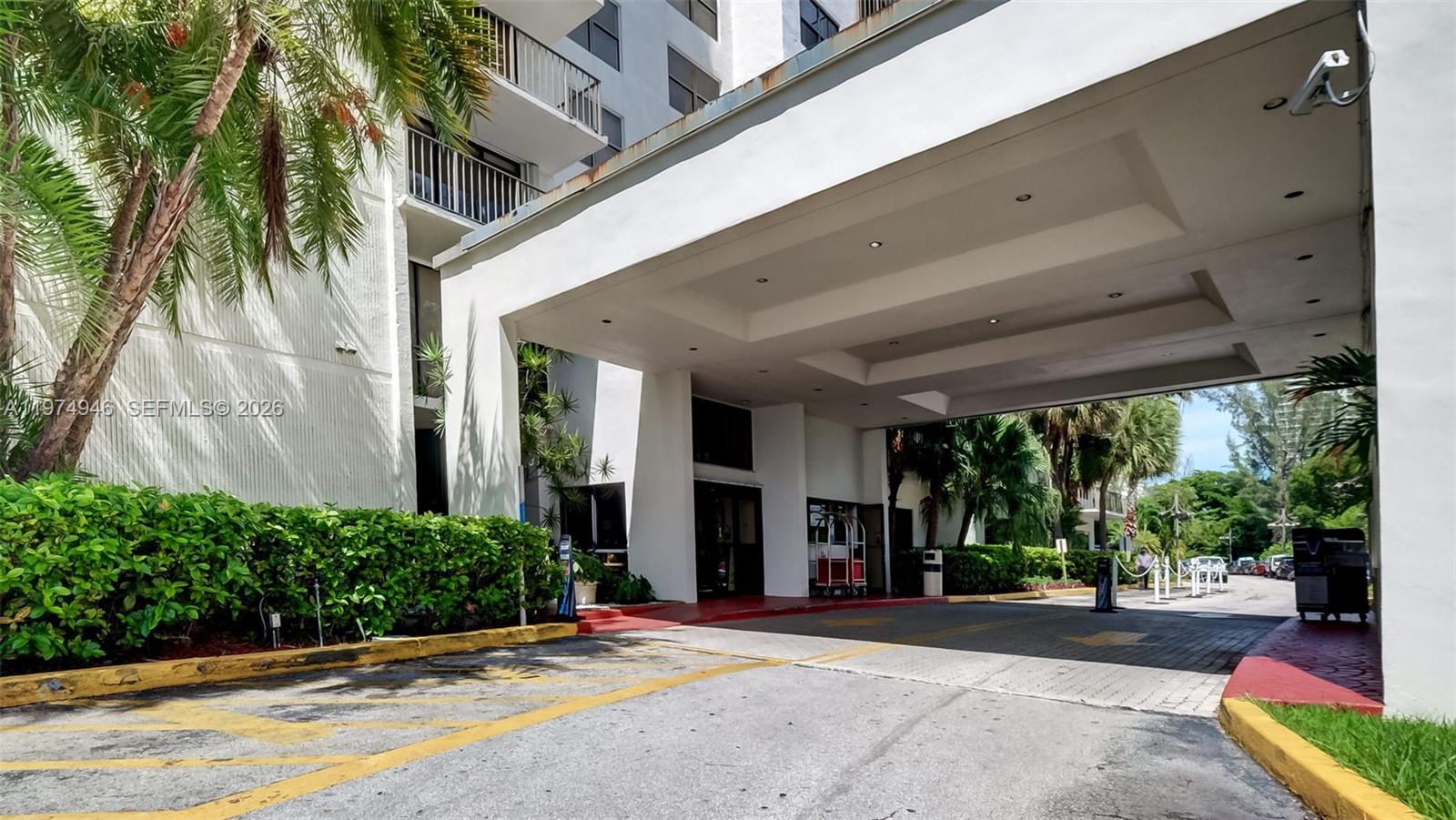 THE CLIPPER AT BISC COVE - Residential Lease