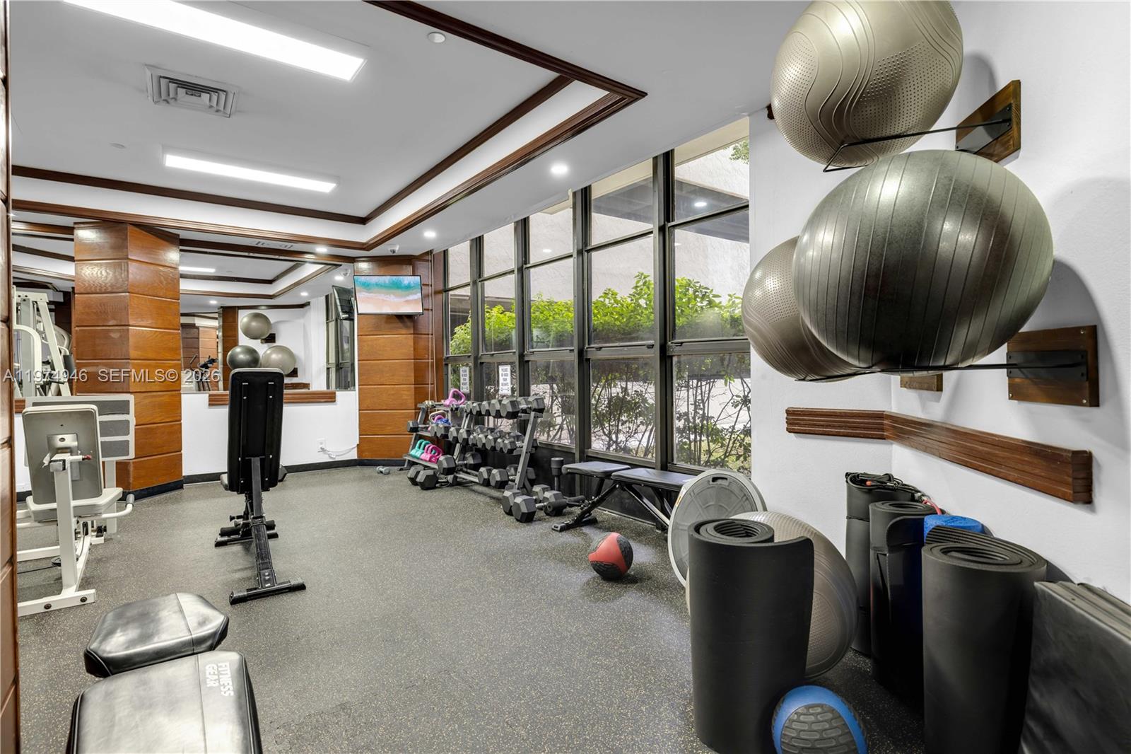 THE CLIPPER AT BISC COVE - Residential Lease