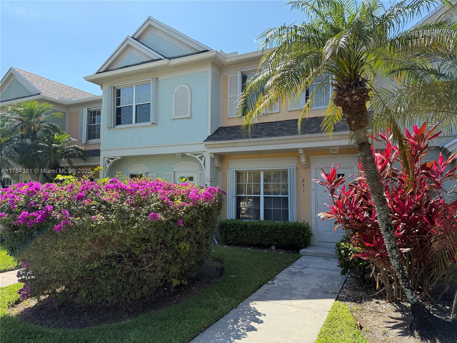 Rental Property at 231 Mallory Ct 231, Weston, Broward County, Florida - Bedrooms: 2 
Bathrooms: 3  - $2,550 MO.