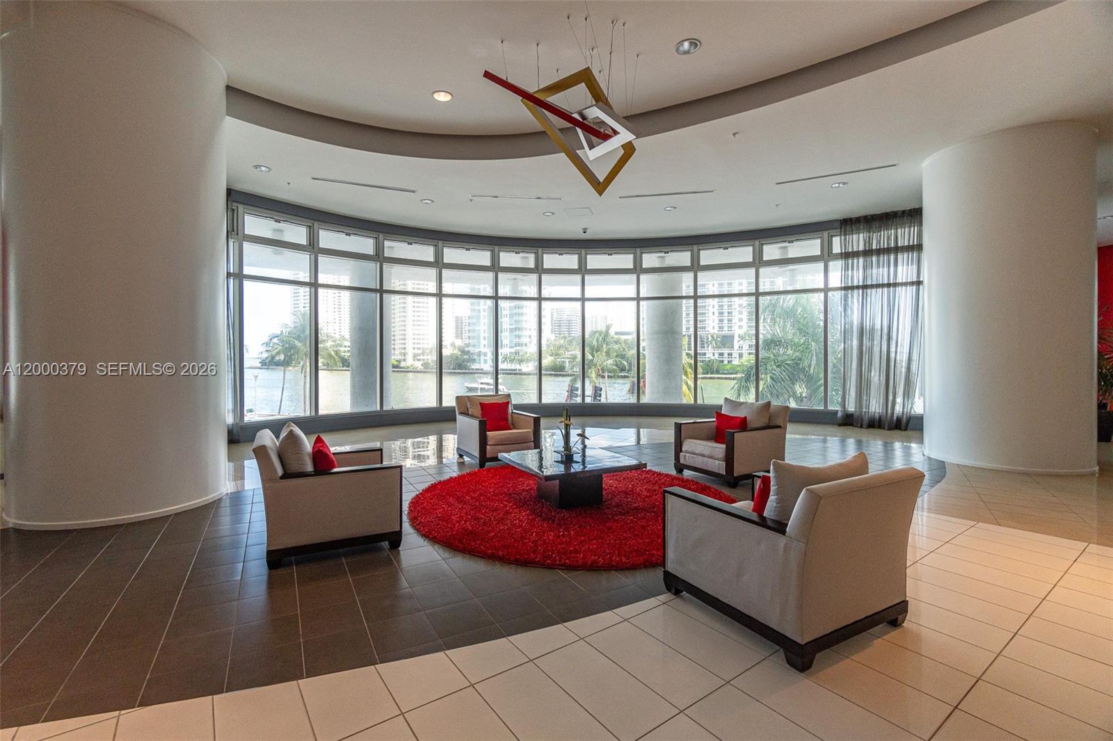 MET 1 CONDO - Residential