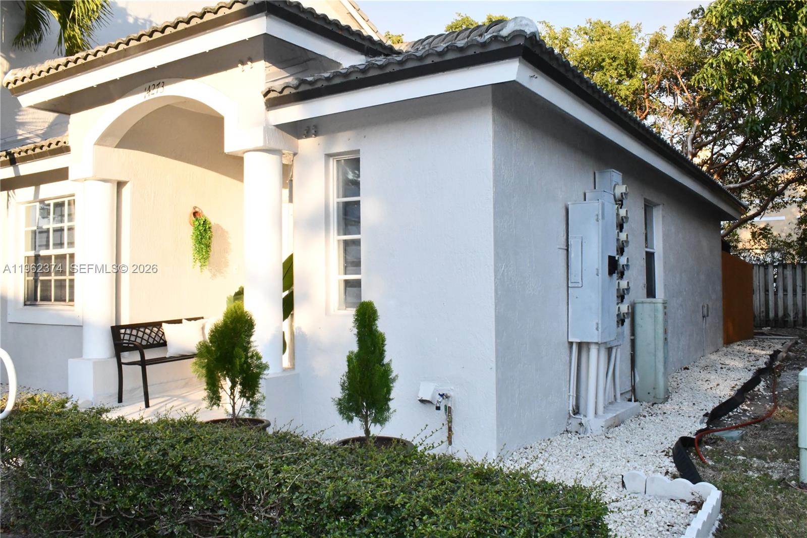 14273 SW 120 CT 11-11