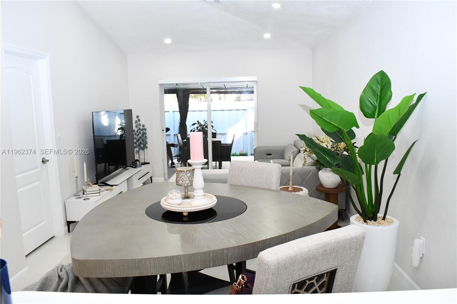 Bonita - Residential