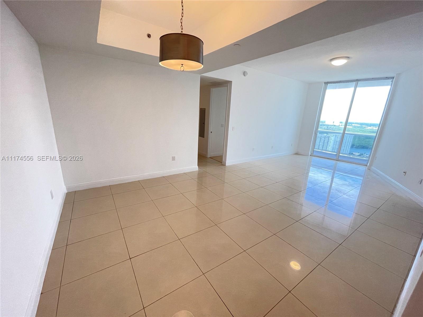 TDR TOWER II CONDO - Residential