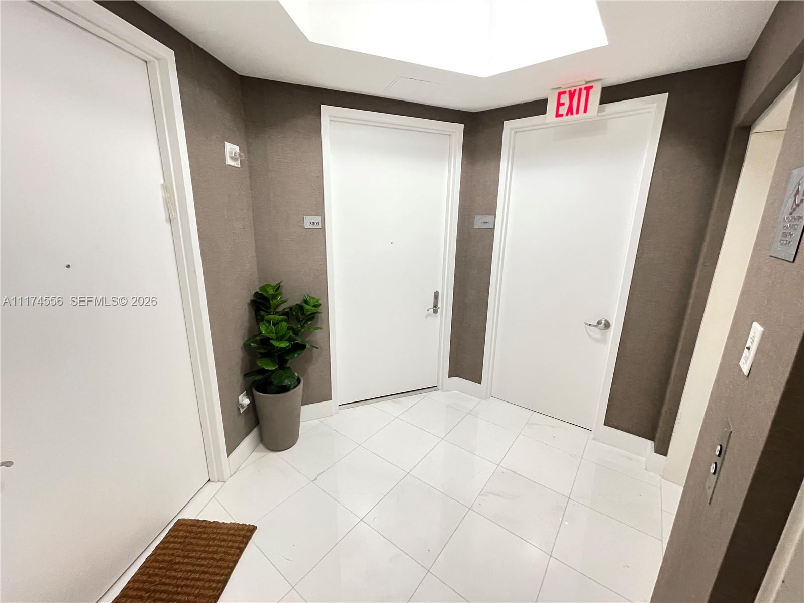 TDR TOWER II CONDO - Residential