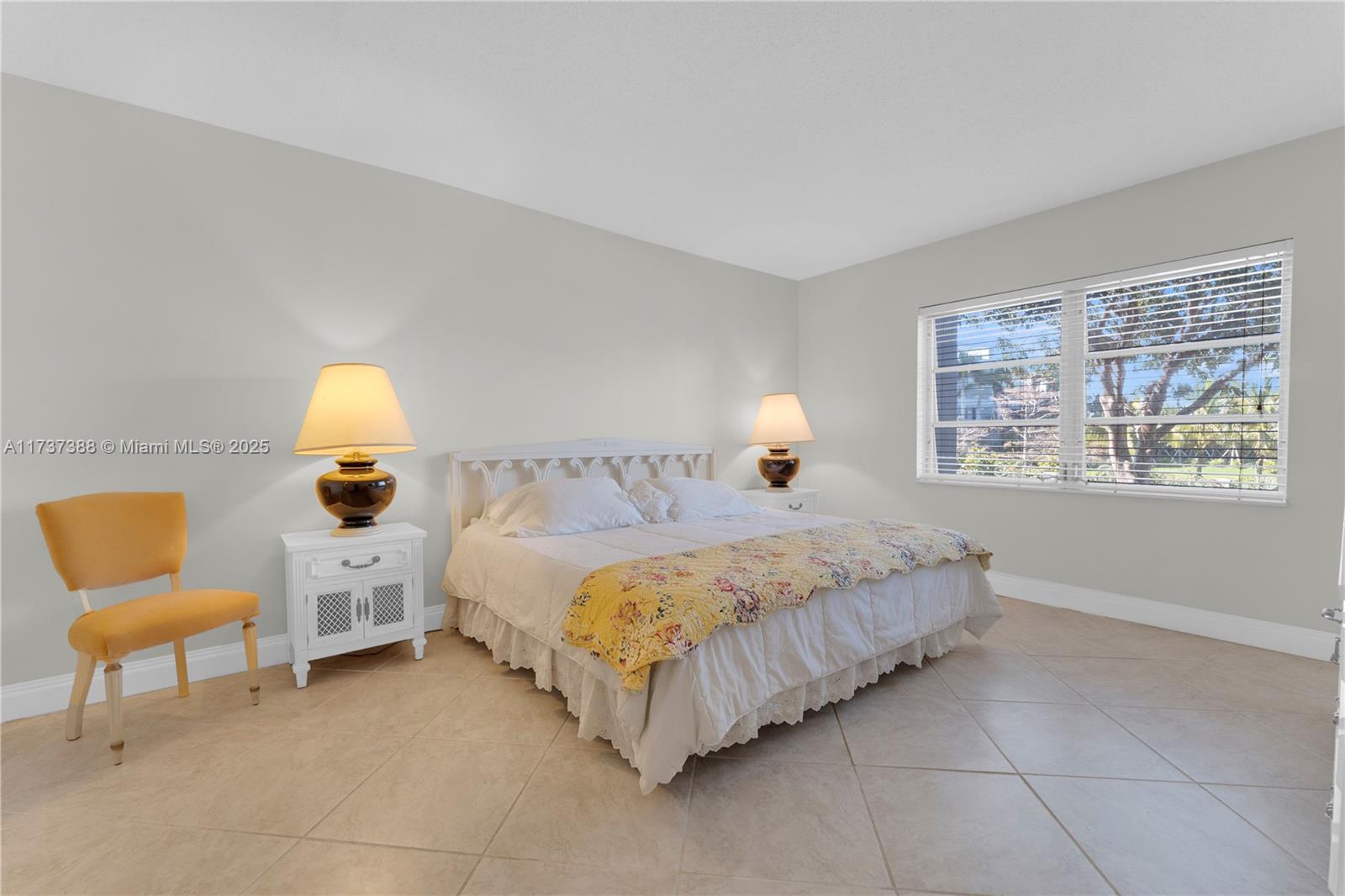 FAIRWAYS RIVIERA CONDO - Residential