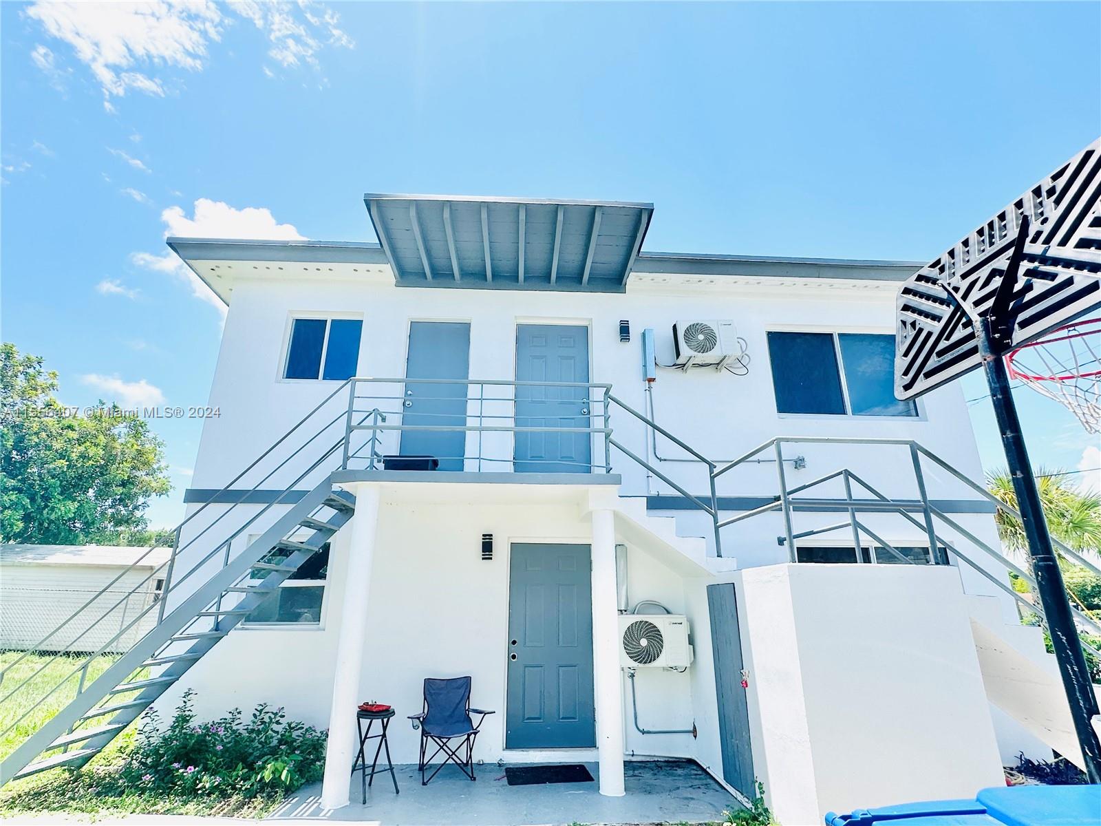 ACREHOME PARK FIRST ADD - Residential Lease